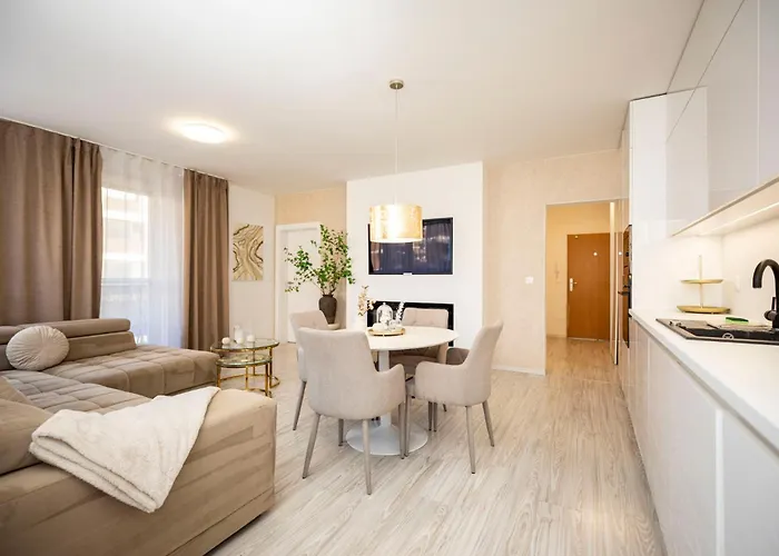 Appartement Alure Residences 13 & 24h Self Check-in, Fireplace,private Parking In Front Of The Building Included, New Building, Area With Meadows And Forests