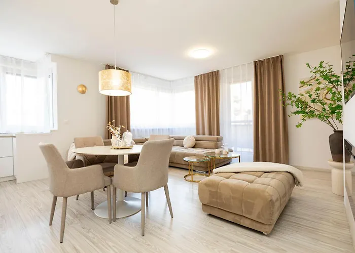 Appartement Alure Residences 13 & 24h Self Check-in, Fireplace,private Parking In Front Of The Building Included, New Building, Area With Meadows And Forests *