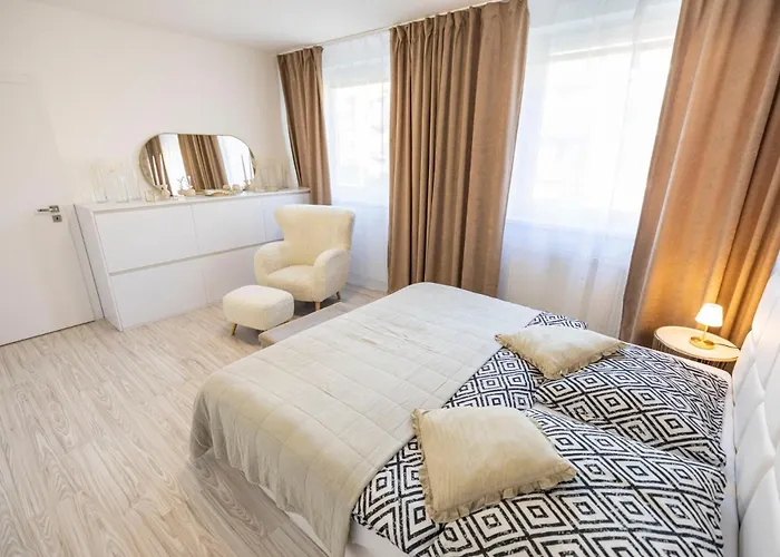 Alure Residences 13 & 24h Self Check-in, Fireplace,private Parking In Front Of The Building Included, New Building, Area With Meadows And Forests * Banská Bystrica